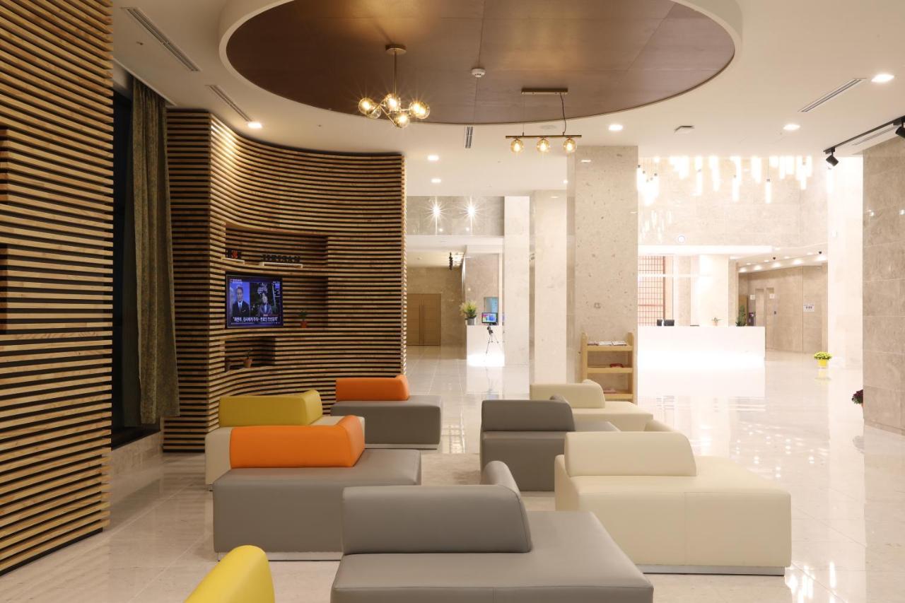 The K Jirisan Family Hotel Gurye Bagian luar foto
